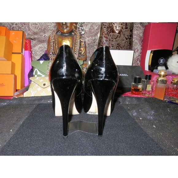 Dolce Vita Bunny Black Patent Leather Platform Heels Embellished Gold Bows 8.5 - Picture 3 of 12